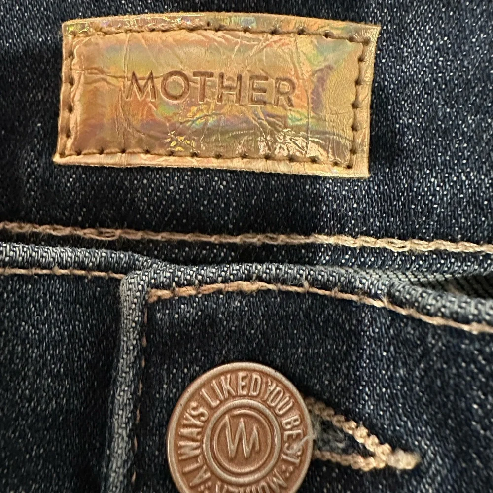 MOTHER "The Cha Cha Fray" Girl Crush High-Rise Flare Jeans | Size 27 - Picture 4 of 14